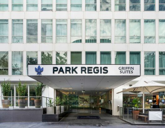 Park Regis Griffin Suites Entrance